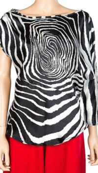 DE-SOLA ONE SLEEVE BLOUSE – BLACK/WHITE