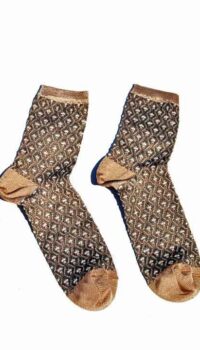 ALTO MILANO WOMEN ‘ZIG ZAG’ SHORT SOCKS – BROWN