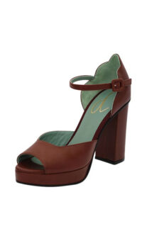 PAOLA D’ARCANO RICH LEATHER ANKLE STRAP PUMP – CUOIO